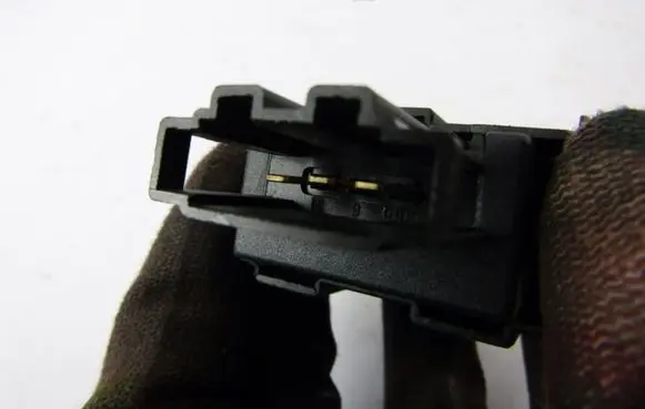Mazda Tribute Headlight level height control switch YL84