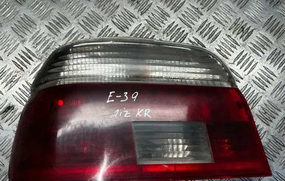 BMW 5 E39 Tailgate rear/tail lights
