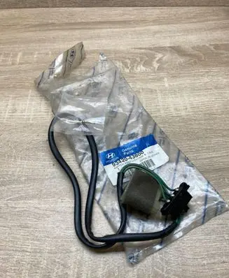 Hyundai H-100 Indicator stalk 9342043800