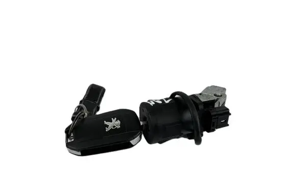 Peugeot 208 I Ignition lock 9673257480