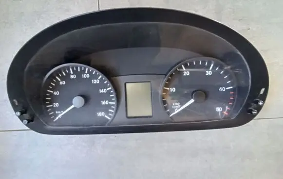 Mercedes-Benz Sprinter W906 Speedometer (instrument cluster) A9064468821 A9064481821 81760173