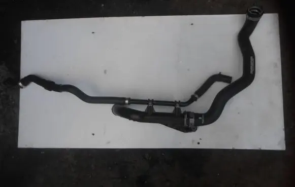 Mercedes-Benz E W213 Engine coolant pipe/hose A6542031302