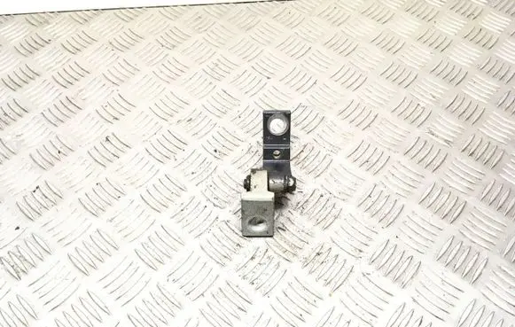 Rear door upper hinge
