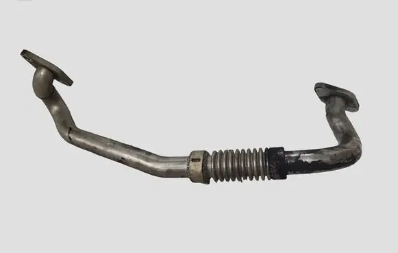 Volkswagen PASSAT B6 EGR valve line/pipe/hose 03L131521AK
