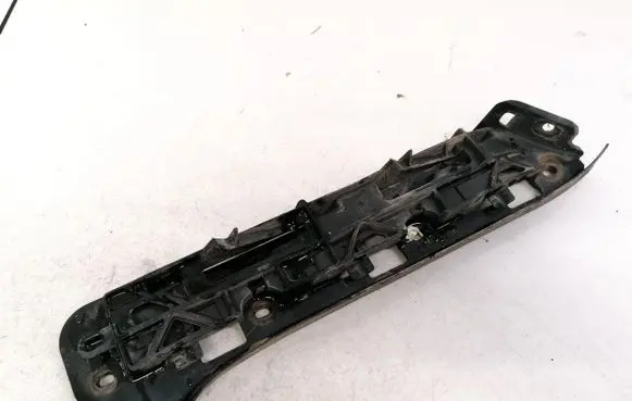 Volkswagen Touran I Front bumper mounting bracket 1T0807936