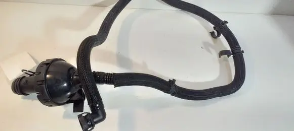 Porsche Panamera (970) Breather hose/pipe 99111028103