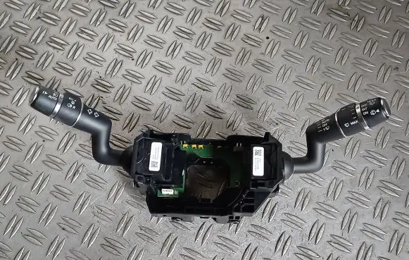 Jaguar F-Pace Wiper turn signal indicator stalk/switch HPLA13N064TB EBYDA
