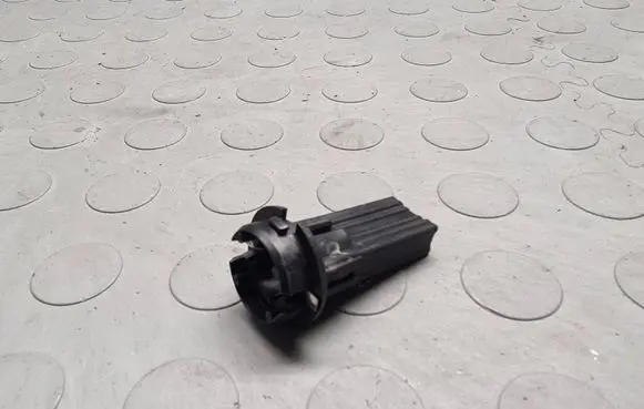 Tail light part