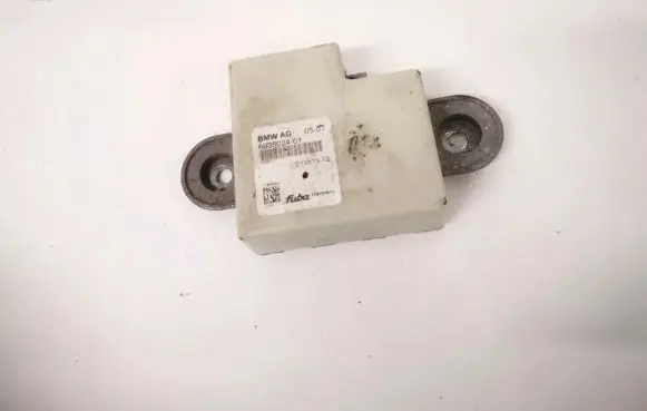 BMW 5 E60 E61 Antenna control unit 693502401 6935024-01