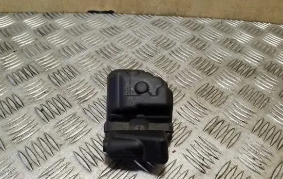 Volvo XC90 Other engine bay part 32213495