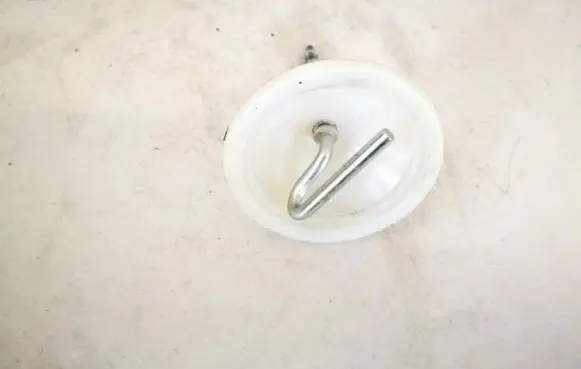 Volvo V50 Spare wheel bolt 