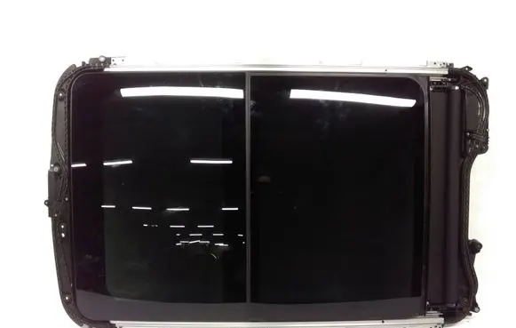 BMW iX1 Sunroof set 9466080 952737011