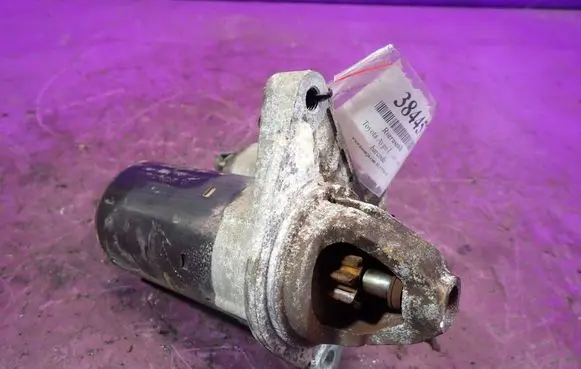 Toyota Aygo AB10 Starter motor 