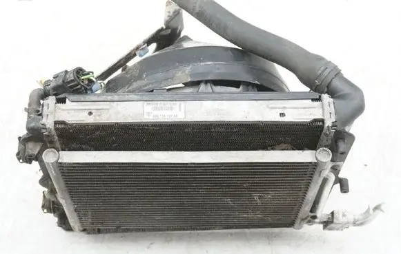 Porsche Boxster 986 Coolant radiator 99610613150