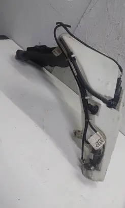 Audi A6 Allroad C7 Windshield washer fluid reservoir/tank 4G8955451