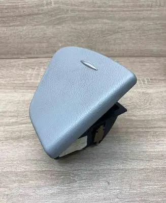 Mercedes-Benz E W211 Car ashtray A2118100730 550C0329000