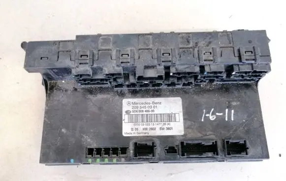 Mercedes-Benz C W203 Comfort/convenience module 2095450301 5dk008486-00