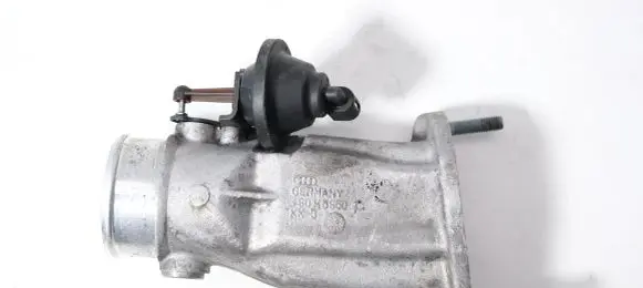 Audi A6 S6 C5 4B Throttle valve 4B0145950