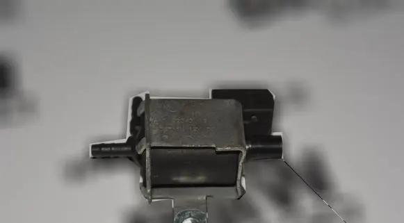 BMW X5 E53 Turbo solenoid valve 1742711