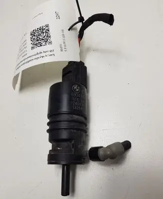 BMW 5 F10 F11 Windscreen/windshield washer pump 6712693416001