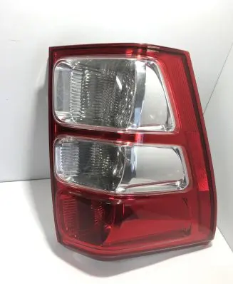 Suzuki Grand Vitara II Rear/tail lights 22059079