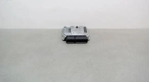 Skoda Fabia Mk3 (NJ) Engine control unit/module 04C907309BP