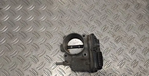 Toyota Auris 150 Throttle valve 2203037010