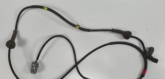 Mercedes-Benz A W169 ABS rear brake sensor 3524256