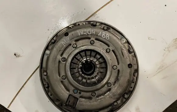 Mercedes-Benz C W204 Clutch set kit A0232509601