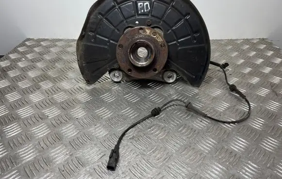 Jeep Cherokee Front wheel hub