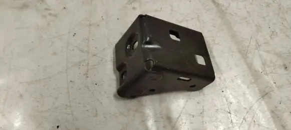 Mercedes-Benz GLC X253 C253 Radiator mount bracket A2056260412
