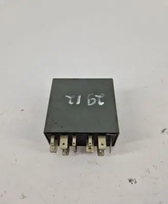 Seat Leon (1M) Window wiper relay 1J0955531