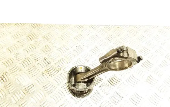 Volvo S60 Piston with connecting rod 81L118
