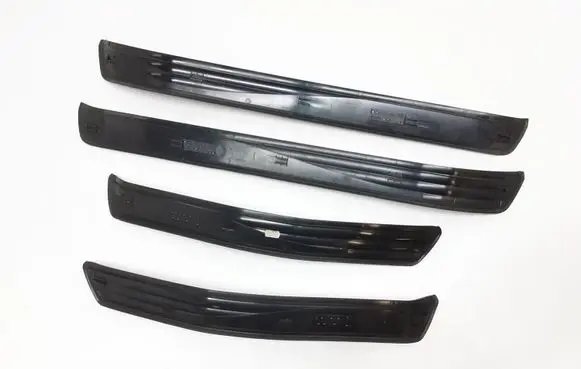 BMW 5 E60 E61 sill trim set (inner) 7034304 7034305