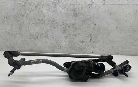 Audi A4 S4 B8 8K Front wiper linkage and motor A5276546 8K1955023D 1109141724