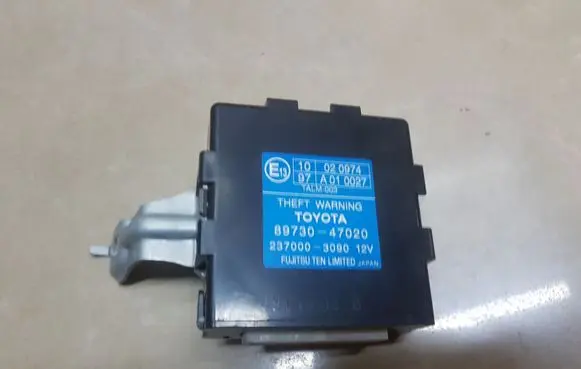 Toyota Prius (XW20) Immobilizer control unit/module 8973047020