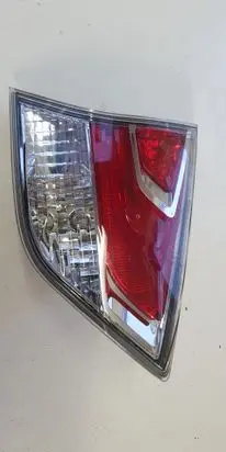 Nissan X-Trail T32 Tailgate rear/tail lights