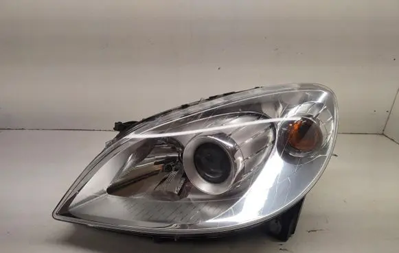 Mercedes-Benz B W245 Headlight/headlamp A1698201761