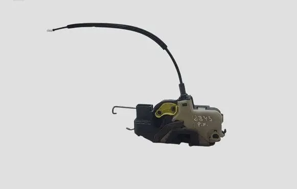 Opel Insignia A Front door lock