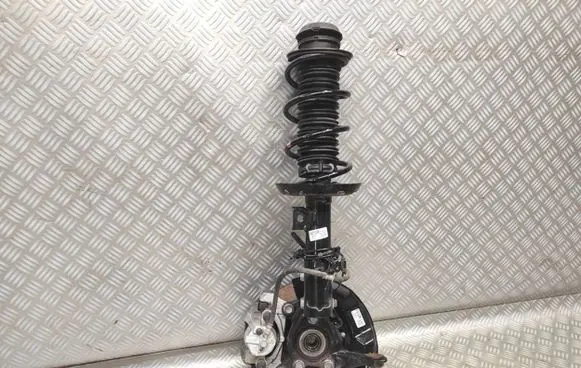 Toyota Yaris Front wheel hub spindle knuckle 116KM