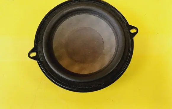 Renault Clio II Front door speaker 8200167235