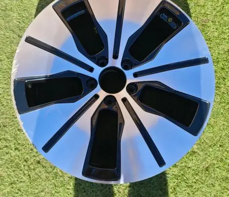 Mercedes-Benz EQC R19 alloy rim 