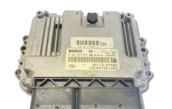 KIA Carens II Engine control unit/module ECU 0281013072 39113-27485