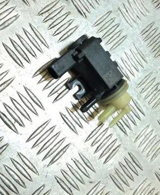 Skoda Octavia Mk4 Turbo solenoid valve 1K0906627B