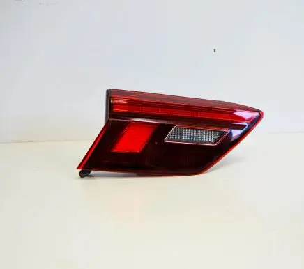 Volkswagen Tiguan Tailgate rear/tail lights 5NA945093G