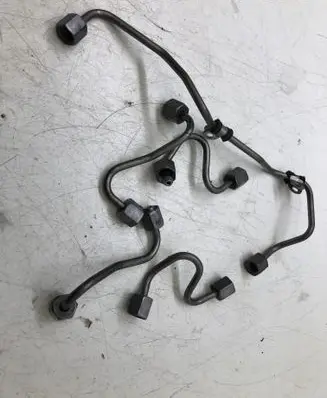 Mercedes-Benz B W246 W242 Fuel injector supply line/pipe 