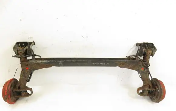 Volkswagen Golf III Rear axle beam 