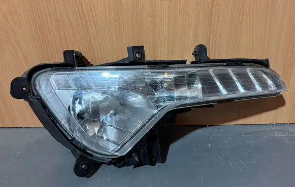 KIA Sportage Front fog light 922023W