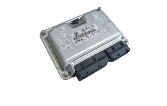 Volkswagen PASSAT B5 Engine control unit/module 038906019CE 28SA4307 0281010217