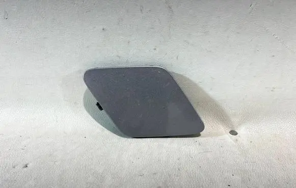 Peugeot 2008 II Front tow hook cap/cover 9825844580